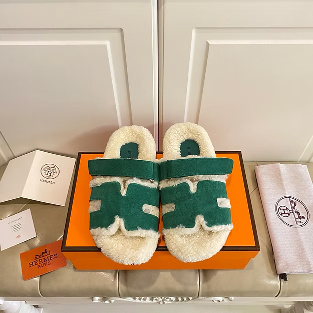 Chypre sandal in Green