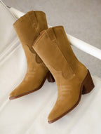 Faith Muscade - Santiag western cowboy boots in camel suede
