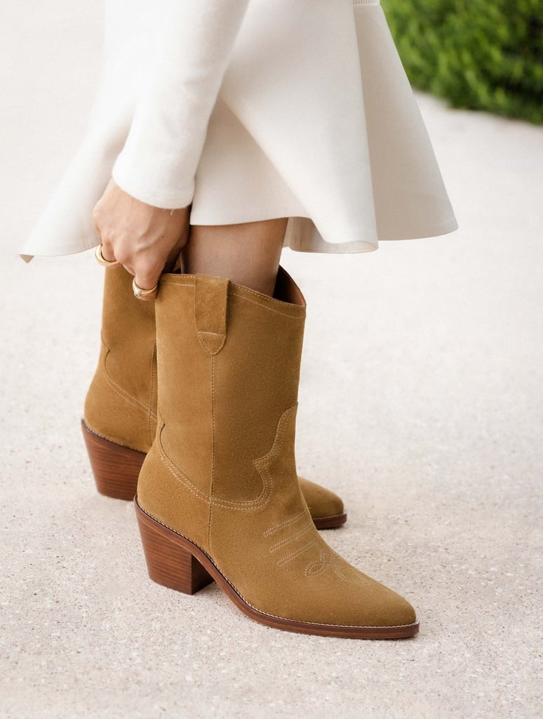 Faith Muscade - Santiag western cowboy boots in camel suede