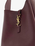 LE 5 À 7 supple small IN GRAINED LEATHER