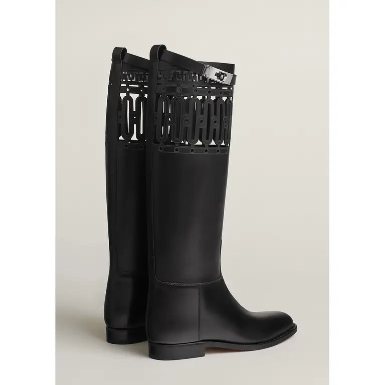 Jumping leather riding boots