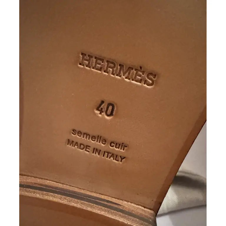 Jumping leather riding boots